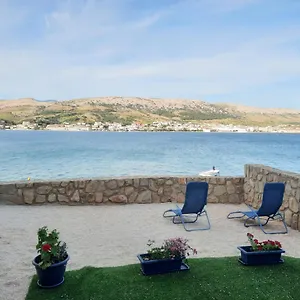 Hrvoje 3* Pag Town